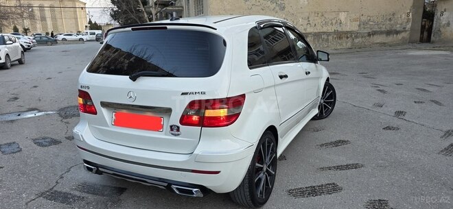 Mercedes B 170 2009, 185,000 km - 1.7 l - Sumqayıt