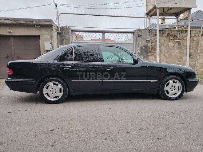 Mercedes E 220 1999, 340,000 km - 2.2 л - Bakı