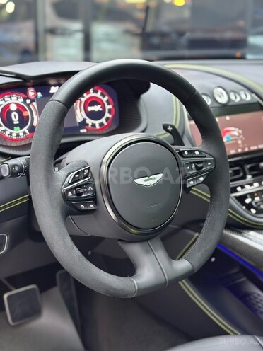 Aston Martin  2023, 900 km - 4.0 l - Bakı