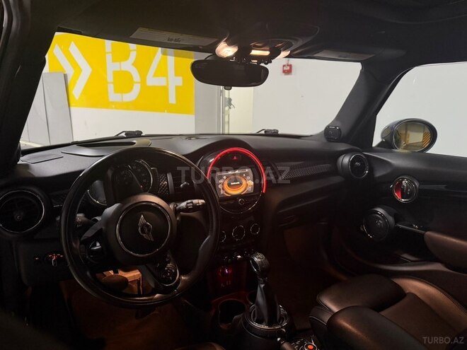 Mini  2015, 131,460 km - 2.0 l - Bakı