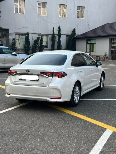 Toyota Corolla 2023, 62,500 km - 1.8 l - Bakı