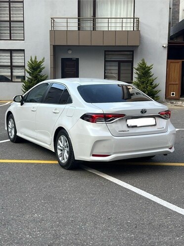 Toyota Corolla 2023, 62,500 km - 1.8 l - Bakı