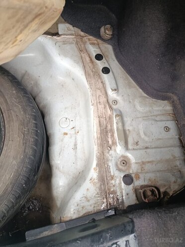 Nissan Primera 2006, 385,000 km - 1.8 л - Bakı