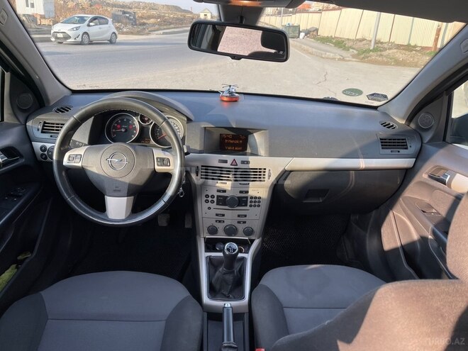 Opel Astra 2008, 200,000 km - 1.6 l - Bakı