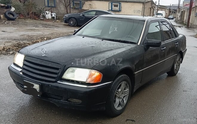 Mercedes C 200 1995, 383,000 km - 2.0 l - Bakı