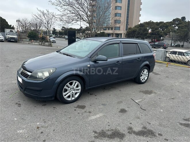 Opel Astra 2006, 330,000 km - 1.3 l - Bakı
