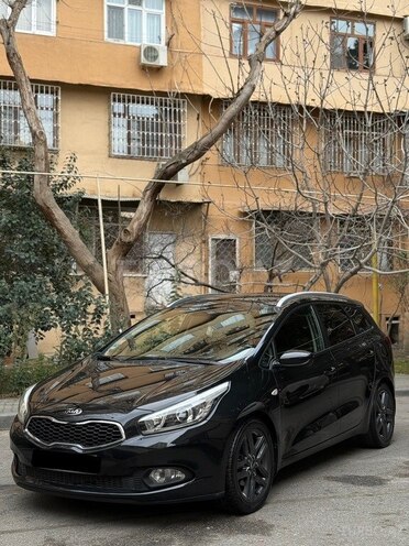 Kia  2014, 215,000 km - 1.6 l - Bakı