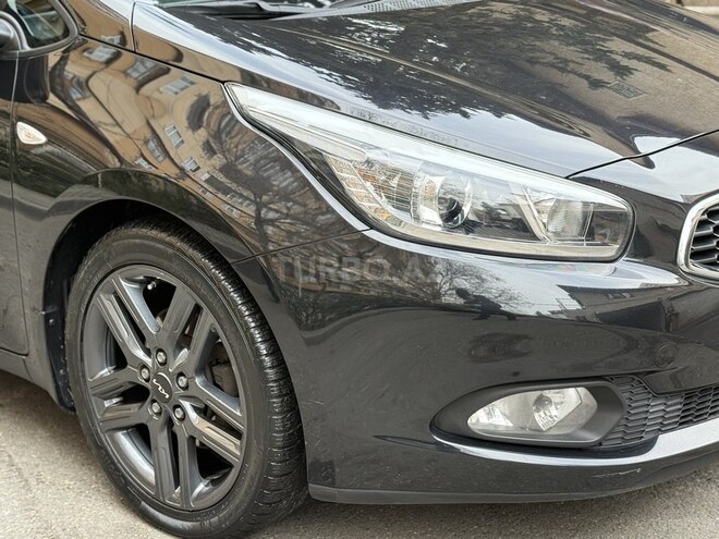 Kia  2014, 215,000 km - 1.6 l - Bakı