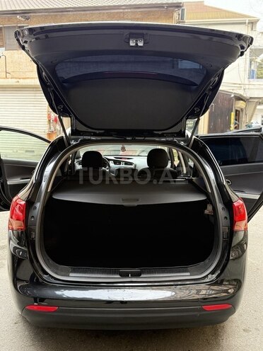 Kia  2014, 215,000 km - 1.6 l - Bakı