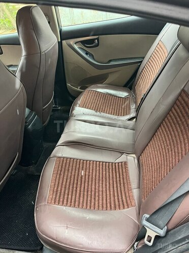 Hyundai Elantra 2015, 241,000 km - 1.8 l - Bakı