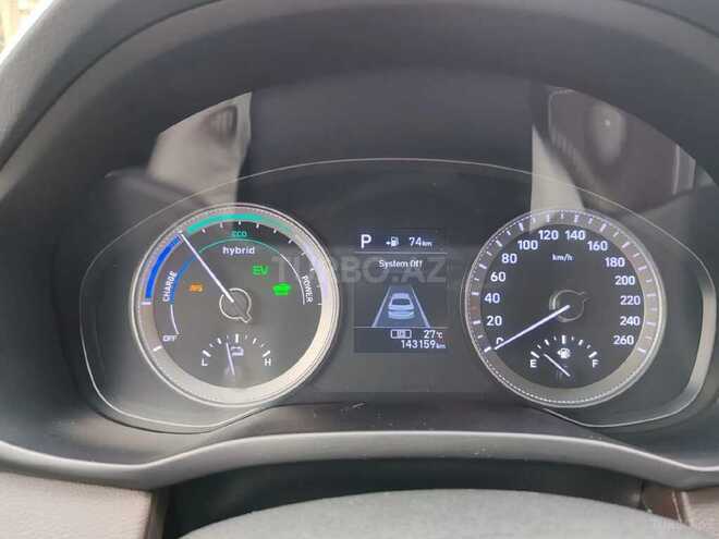 Hyundai Grandeur-14