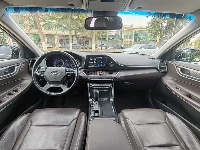 Hyundai Grandeur-15