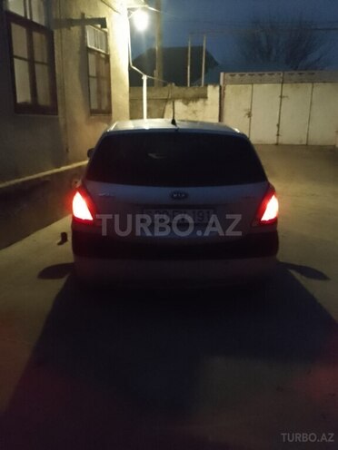 Kia Rio 2006, 377,000 km - 1.5 l - Şirvan