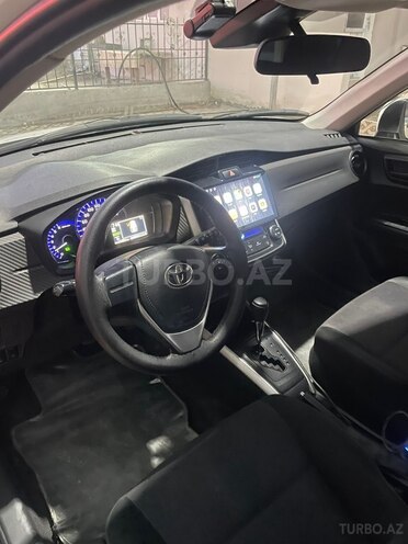 Toyota Corolla Fielder-6