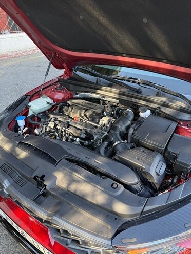 Kia K5-8