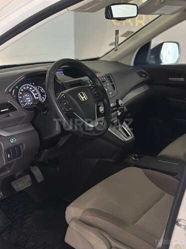 Honda CR-V-11
