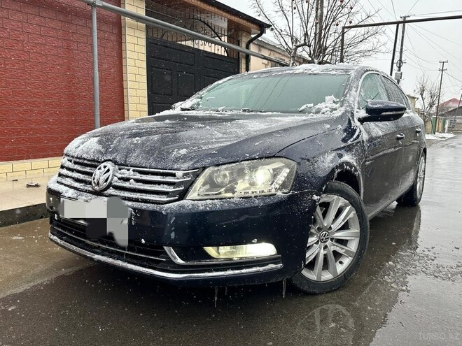 Volkswagen Passat 2011, 313,005 km - 1.8 l - Xaçmaz