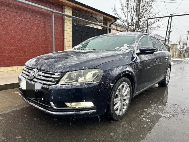 Volkswagen Passat 2011, 313,005 km - 1.8 l - Xaçmaz