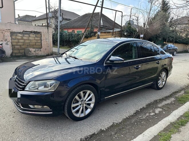Volkswagen Passat 2011, 313,005 km - 1.8 l - Xaçmaz