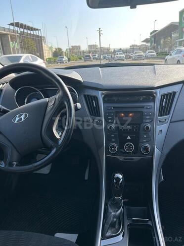 Hyundai Sonata 2013, 235,000 km - 2.0 l - Bakı