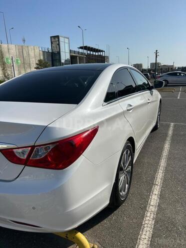 Hyundai Sonata 2013, 235,000 km - 2.0 l - Bakı