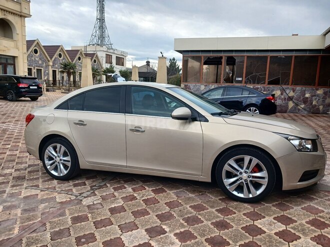 Chevrolet Cruze 2011, 314,839 km - 1.4 л - Gəncə