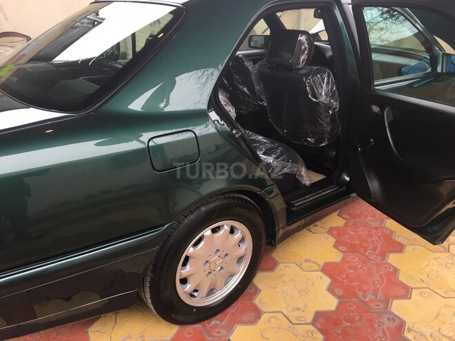 Mercedes C 200 1998, 320,000 km - 2.0 l - Gəncə