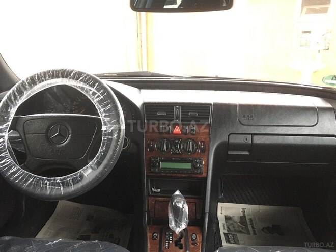 Mercedes C 200 1998, 320,000 km - 2.0 l - Gəncə