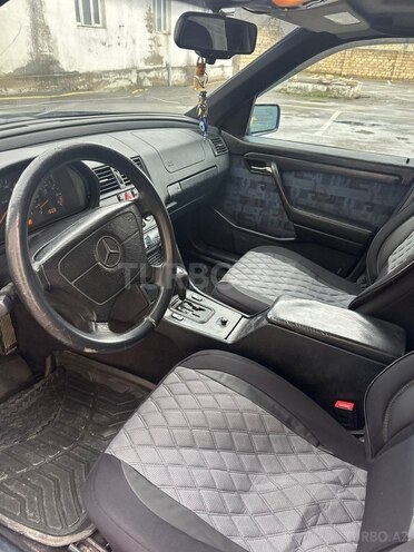 Mercedes C 200 1997, 254,547 km - 2.0 l - Bakı
