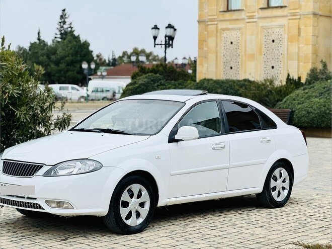 Daewoo Gentra 2014, 240,000 km - 1.5 l - Bakı
