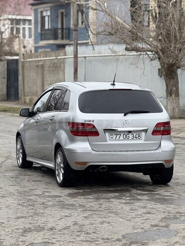 Mercedes B 180 2010, 127,000 km - 1.7 л - Bakı