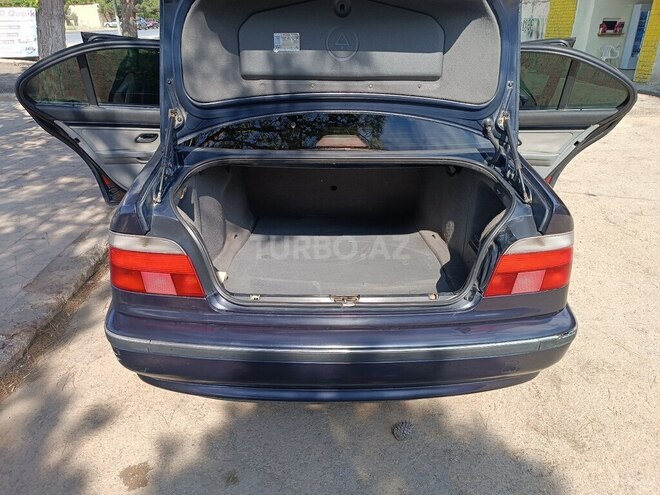 BMW 523 1998, 354,000 km - 2.5 l - Bakı