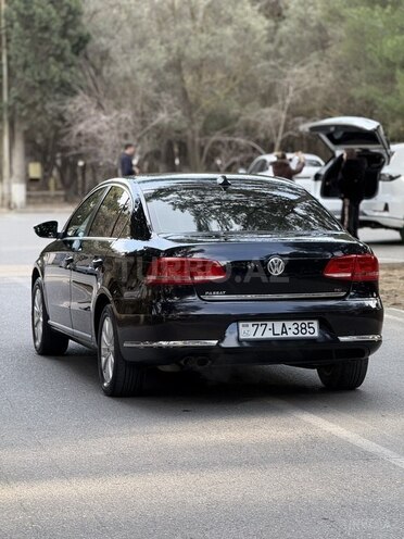 Volkswagen Passat 2013, 183,000 km - 1.8 l - Bakı