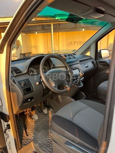 Mercedes Vito-12