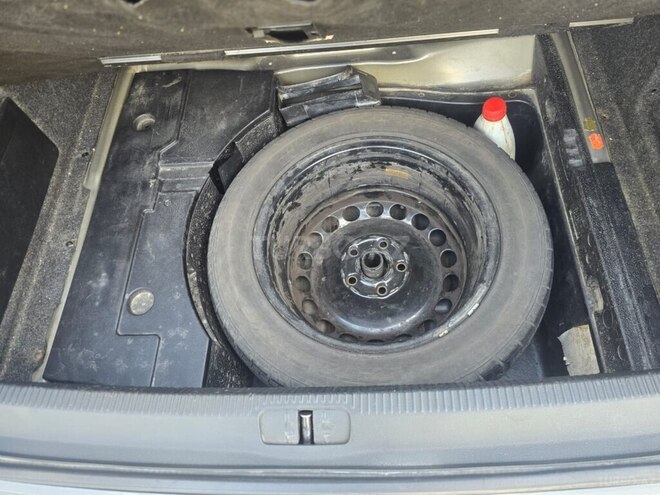 Volkswagen Passat 2005, 408,200 km - 2.0 л - Bakı