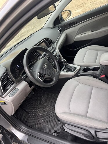 Hyundai Elantra 2017, 177,993 km - 2.0 l - Bakı