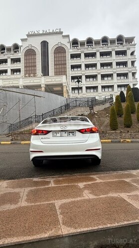 Hyundai Elantra 2016, 171,009 km - 2.0 l - Tovuz
