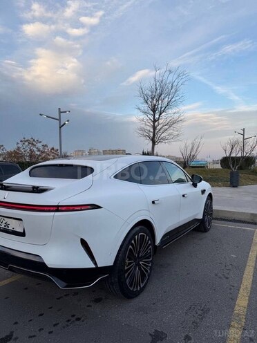 Avatr 11 2025, 13,000 km - 0.0 l - Bakı