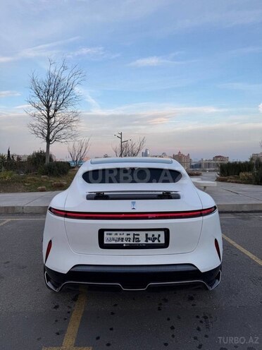 Avatr 11 2025, 13,000 km - 0.0 l - Bakı