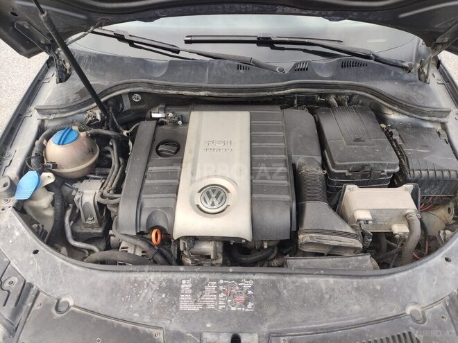 Volkswagen Passat 2005, 408,200 km - 2.0 л - Bakı