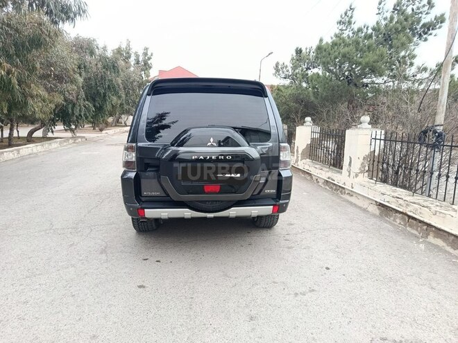 Mitsubishi Pajero 2015, 268,855 km - 3.8 л - Bakı