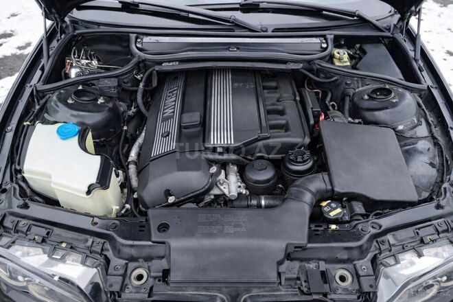 BMW 320 2002, 269,854 km - 2.2 л - Gəncə