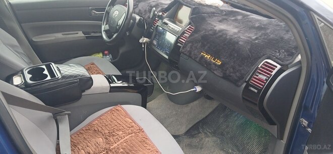 Toyota Prius 2008, 296,000 km - 1.5 l - Qazax