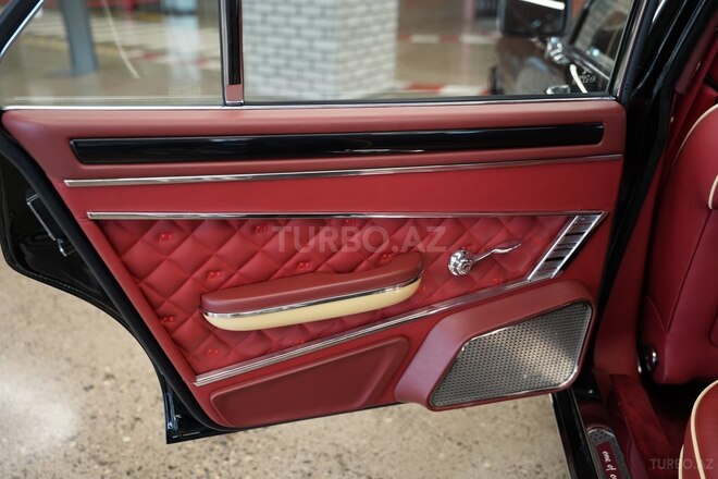 Jaguar  1985, 130 km - 5.3 l - Bakı