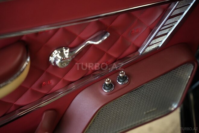 Jaguar  1985, 130 km - 5.3 l - Bakı