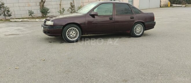 Opel Vectra 1993, 250,000 km - 2.0 l - Bakı