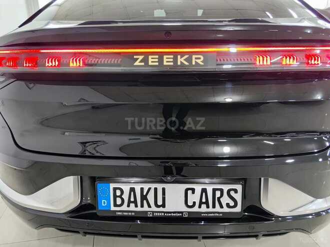 ZEEKR 001-12