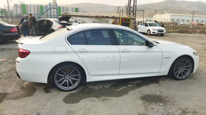 BMW 528 2015, 198,000 km - 2.0 l - Bakı