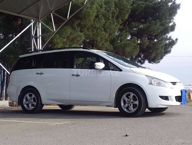 Mitsubishi Grandis 2007, 162,000 km - 2.4 l - Bakı