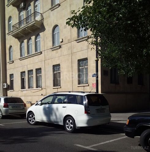 Mitsubishi Grandis 2007, 162,000 km - 2.4 l - Bakı